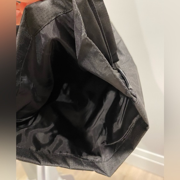 H&M Rain jacket and Mountain Warehouse Splash pants - Picture 3 of 7